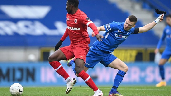 soi kèo Genk với Royal Antwerp